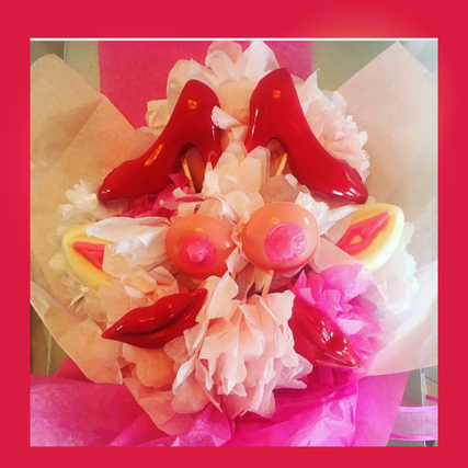 Welcome to our store! At Twissted Confections, we want you to know just how special your occasion is to us.  Even if that occasion is simply “just because “.  We bring a new twist to celebrating adult events using beautiful ribbons, tulle and paper tissue.